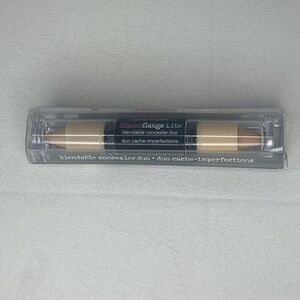 Hard Candy blend-able concealer duo